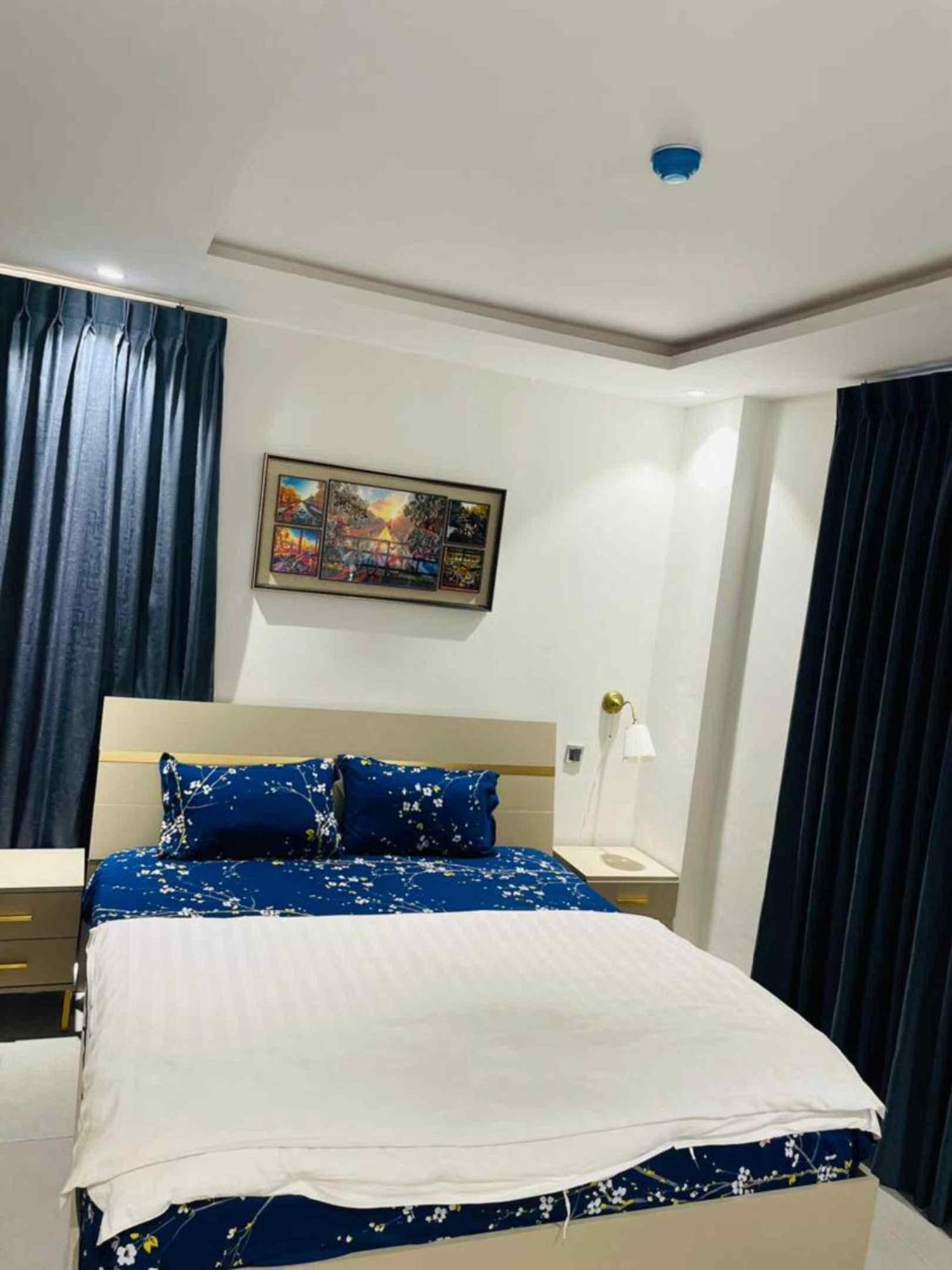 Park Apartments Άκρα Εξωτερικό φωτογραφία